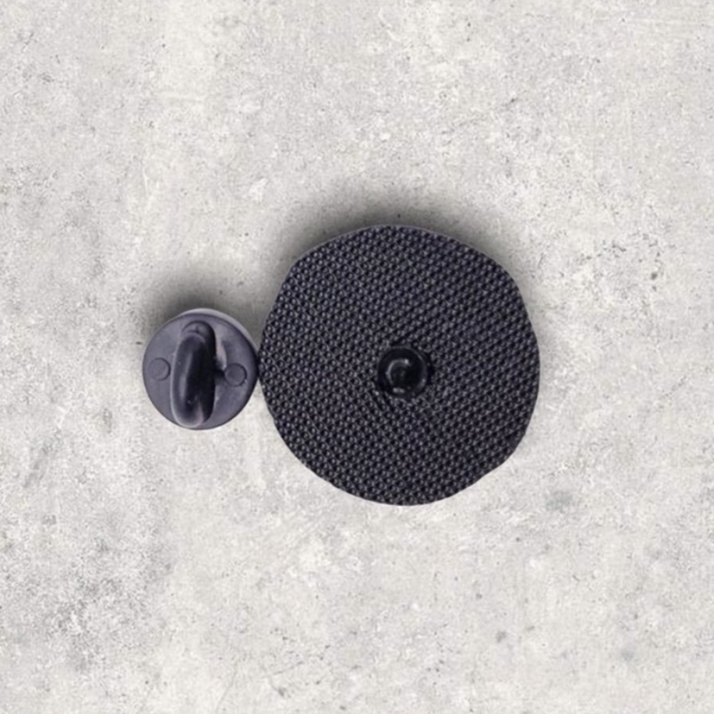 NEW Black Like My Heart Eye Makeup Enamel Pin - Picture 2 of 2